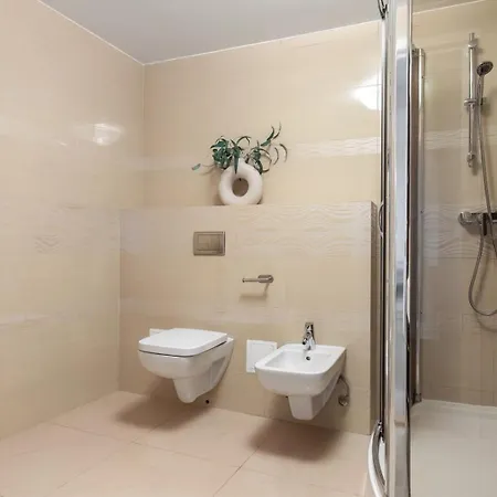 Vaulen Apartment, Private Entrance And Parking * Stavanger